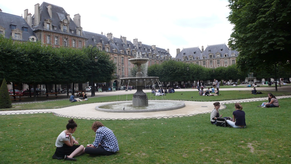 Place des Vosges, Paris, France  (Source: MRNY)