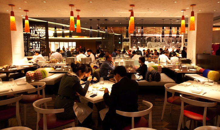 Dining room at Jaleo @ The Cosmopolitan, Las Vegas (Source: Rockwell Group)