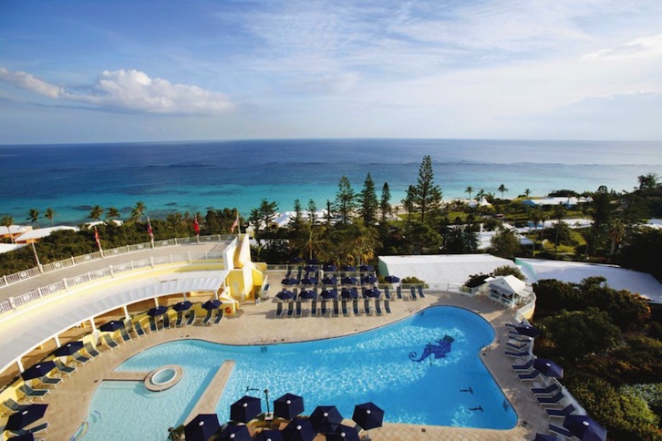 bermuda-exterior-pool-and-ocean-view